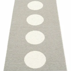 Matta Vera, 70 x 150 cm, warm grey/vanilla