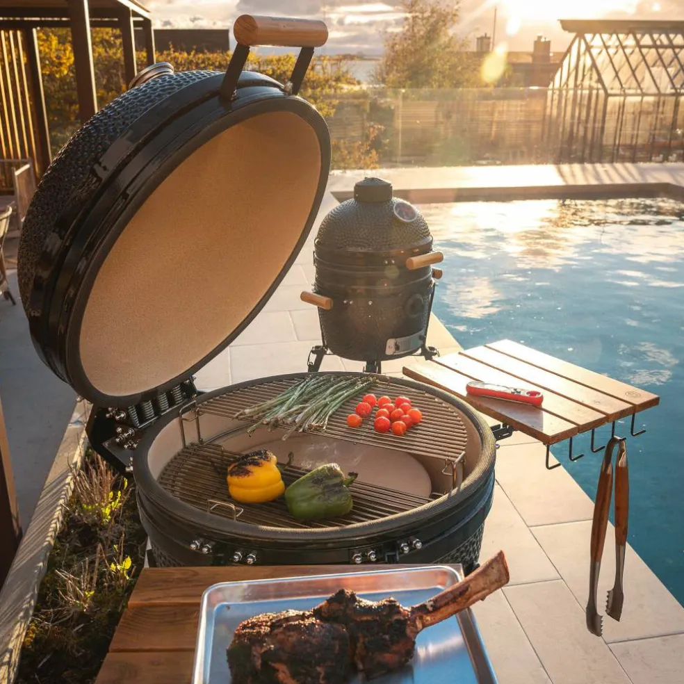Maxi Gen 2 kamadogrill med Grillmästarens rotisserie, grön