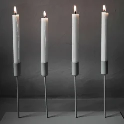 Metall ljusstake till 4 ljus beige