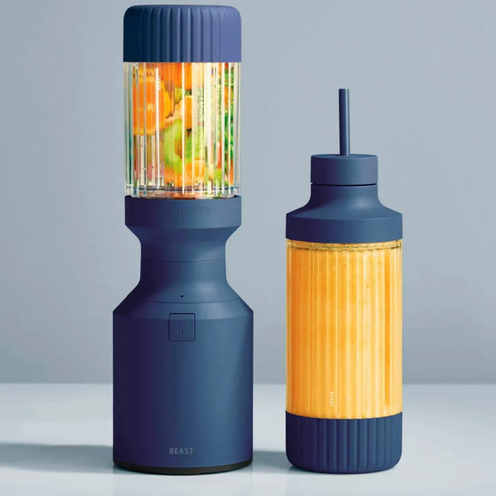 Mighty Plus 850 blender, sand