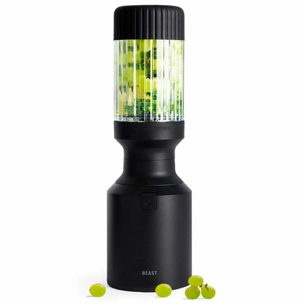 Mighty Plus 850 blender, sand