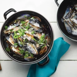 Musselgryta Svart Emalj Stor