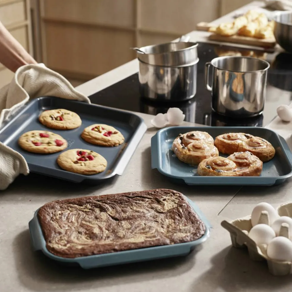 Nest Bake bakplåt medium, blå
