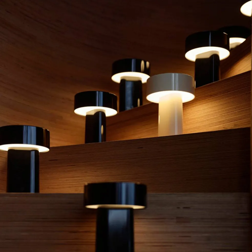 Oblong lampa, svart