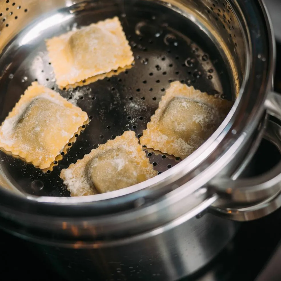 Pastagrytset med ånginsats + durkslag 7,5 liter
