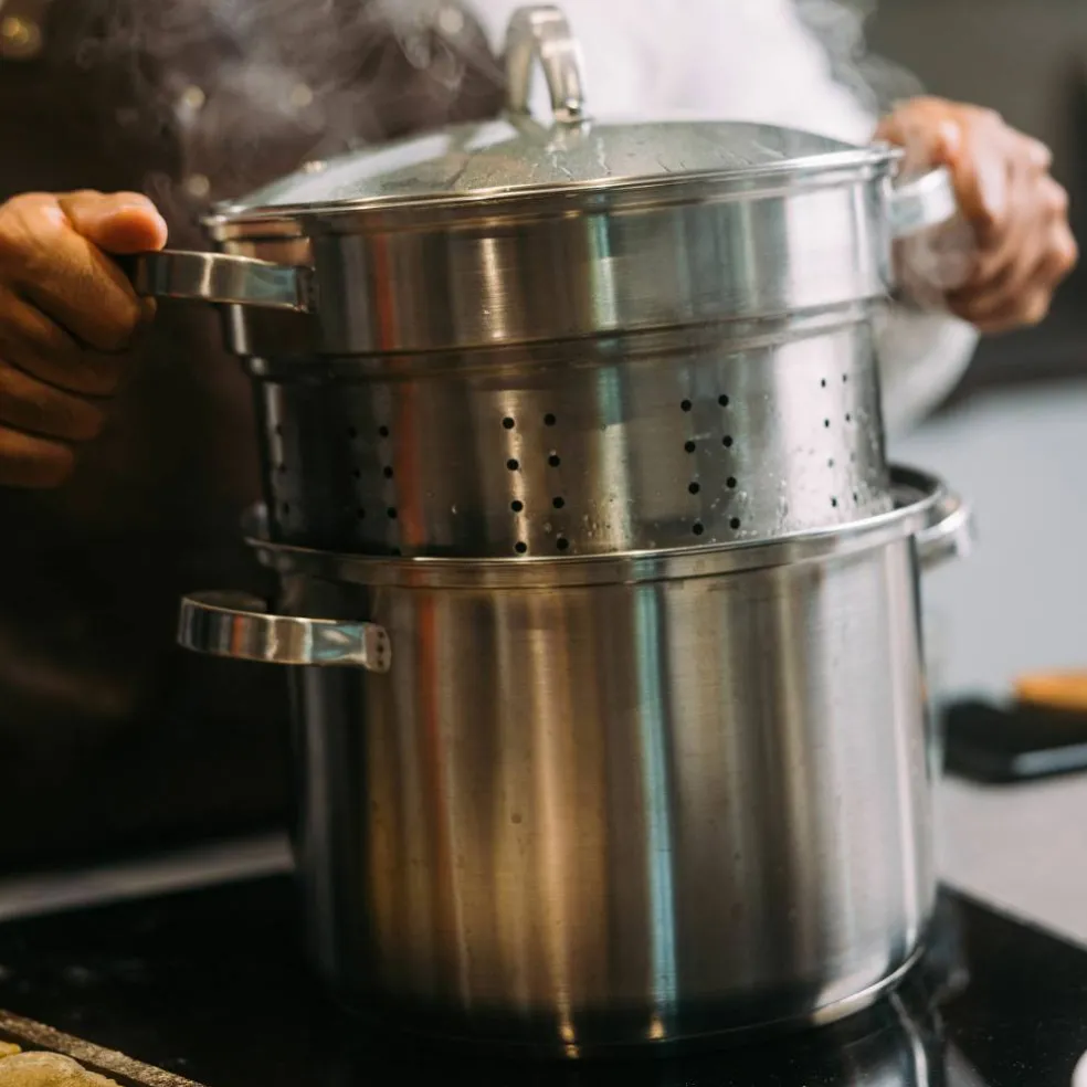 Pastagrytset med ånginsats + durkslag 7,5 liter