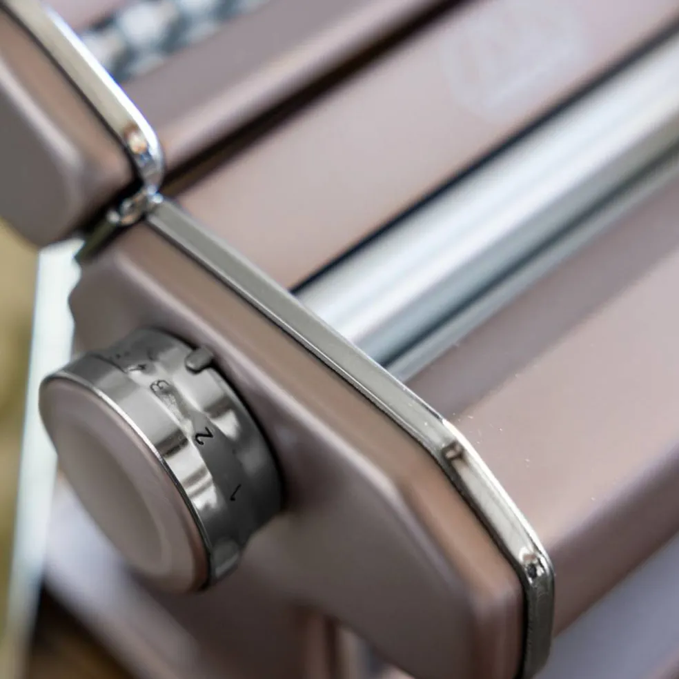 Pastamaskin Atlas 150+ Silver