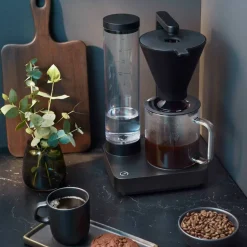 Performance Compact kaffebryggare CM8B-A100, svart