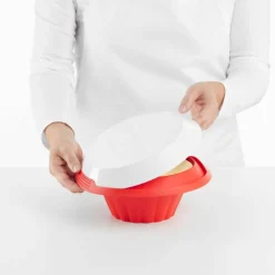 Puddingform med fat, röd