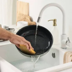 Pure stekpanna 24 cm, rostfritt stål, elfenbensvit