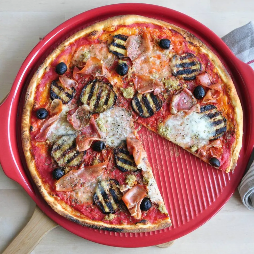 Räfflad pizzasten Ø40 cm, röd