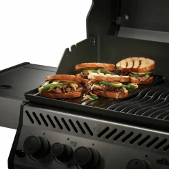 Rogue 525-2 Gasolgrill 4 Brännare Svart