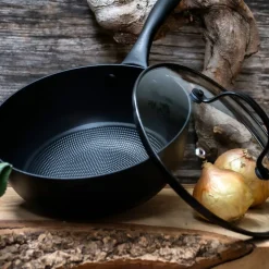 Sautés i lättviktsgjutjärn 20 cm
