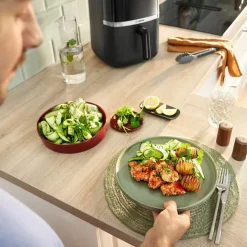 Serie 4 airfryer 6,1 liter, svart