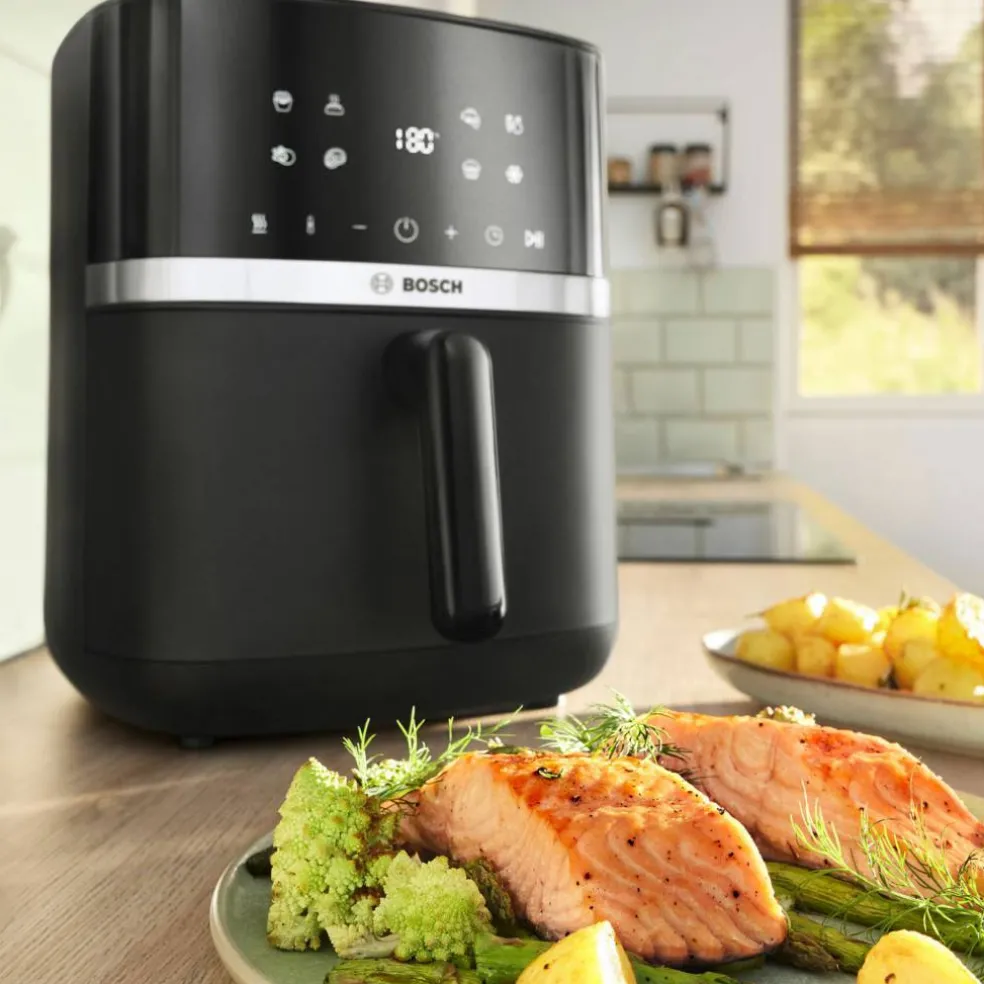 Serie 4 airfryer 6,1 liter, svart