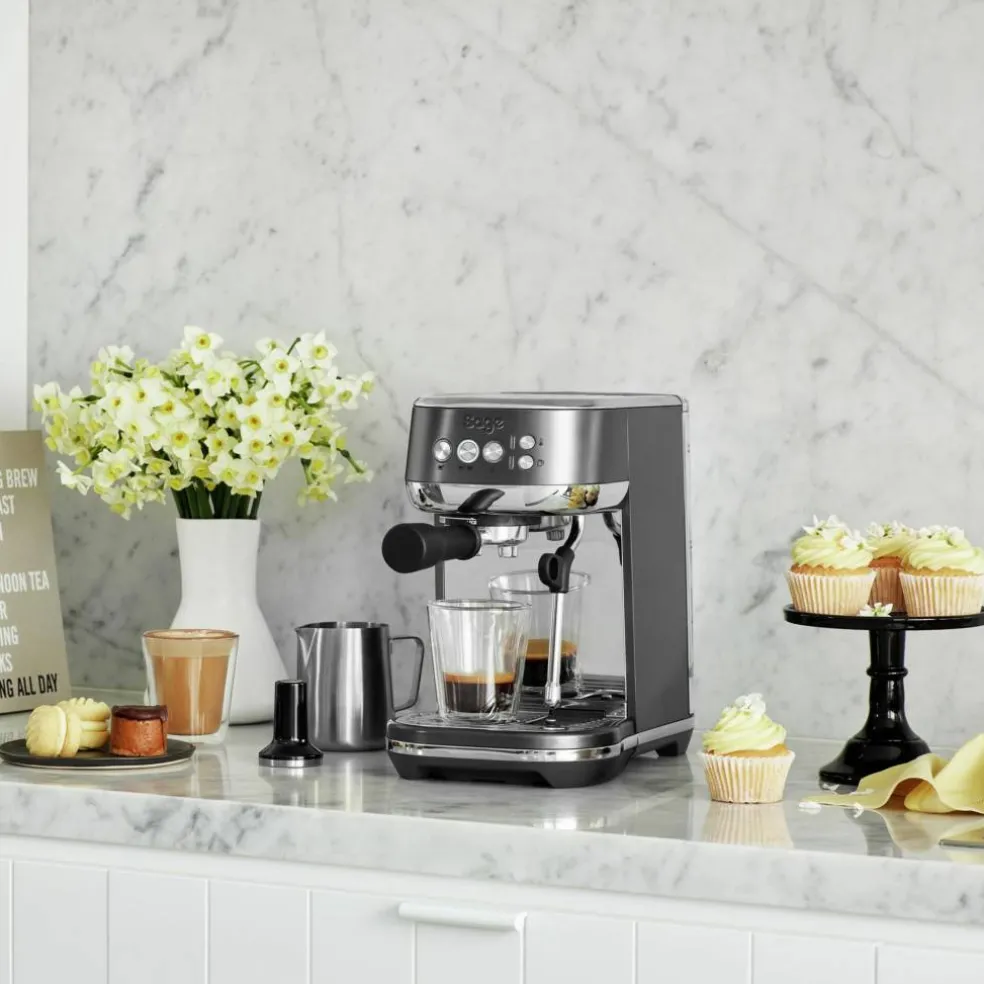 SES500BST The Bambino Plus espressomaskin koksgrå