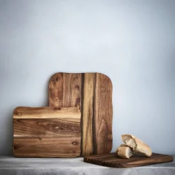 Skärbräda Teak 43x19x1,5 cm.