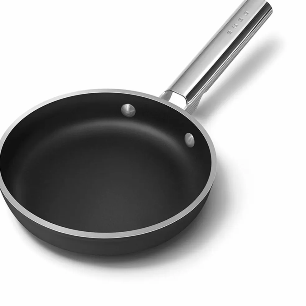 Stekpanna 20 cm, svart
