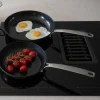 Stekpanna med stålhandtag 24 cm, svart
