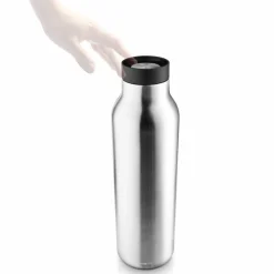 Termosflaska 0,7 liter, stål/svart