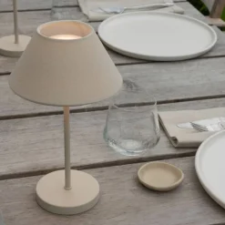 Teya Portabel bordslampa, warm grey
