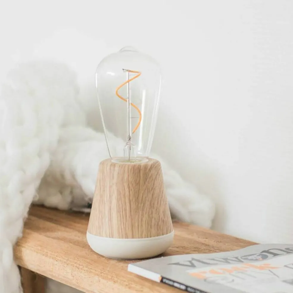 The Humble One bordslampa, walnut