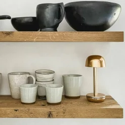 The Humble Two bordslampa, beige