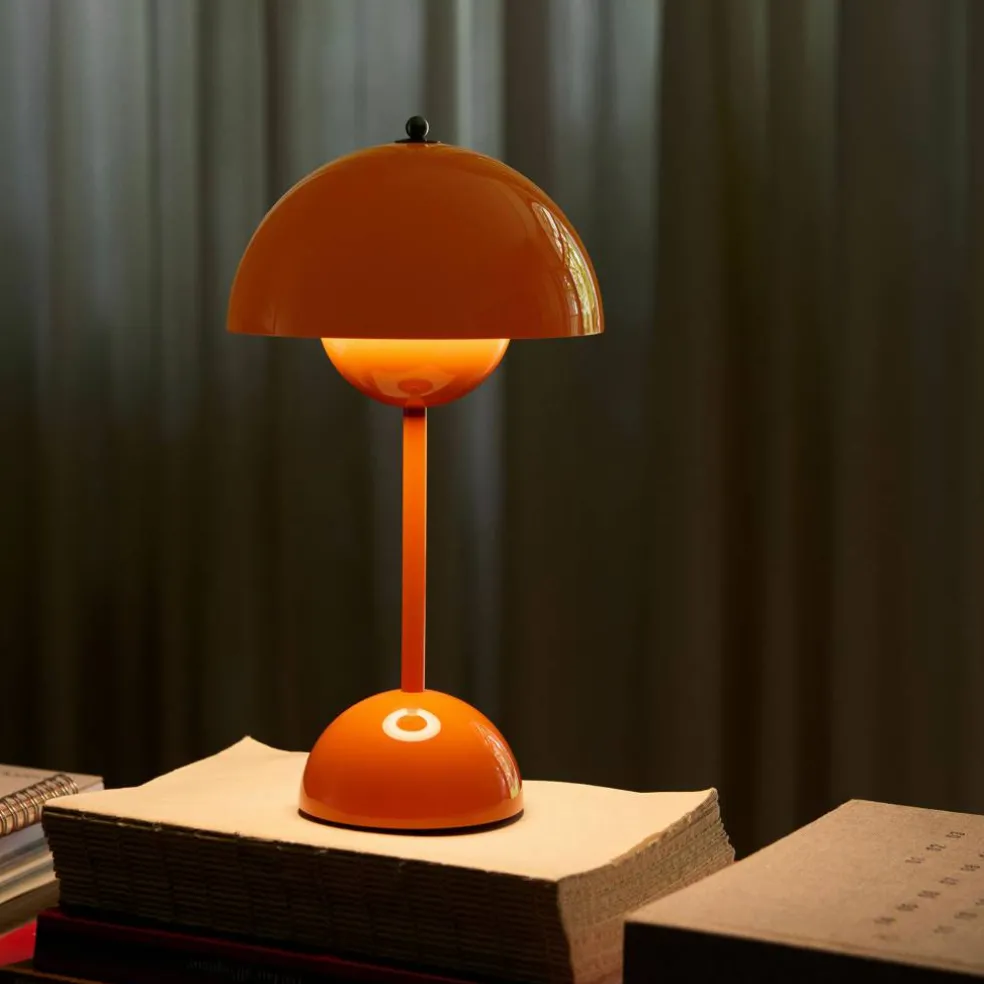 &Tradition Flowerpot VP9 bärbar lampa, mattsvart