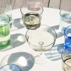 Unique Swirl vattenglas 30 cl, mörkblå