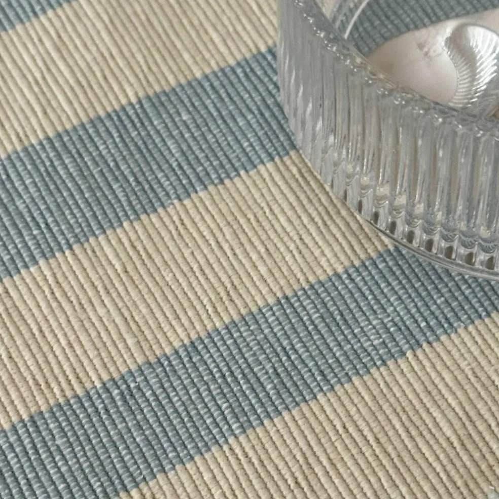 Vibeke Klint bordstablett 33 × 48 cm, breda linjer/grön
