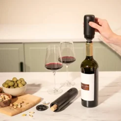 Wine Saver elektrisk vinpump, svart