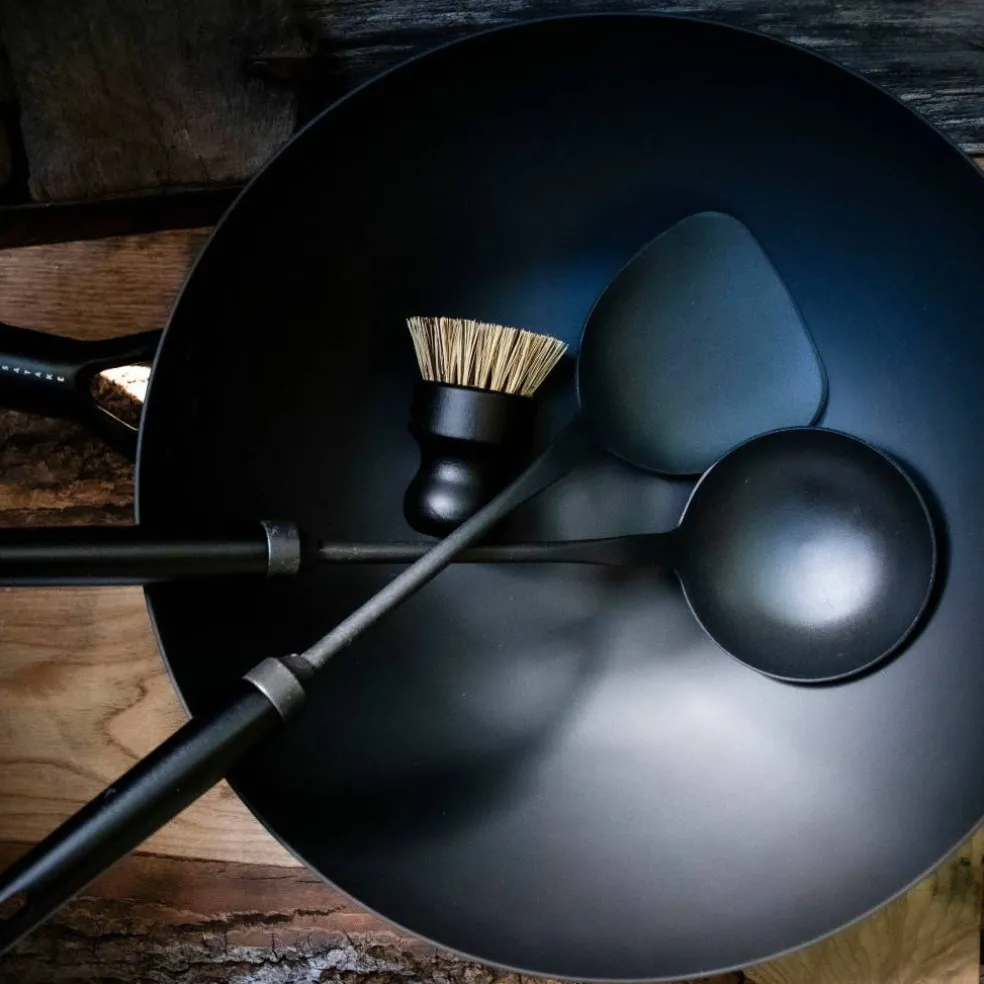 Wok-set i kolstål